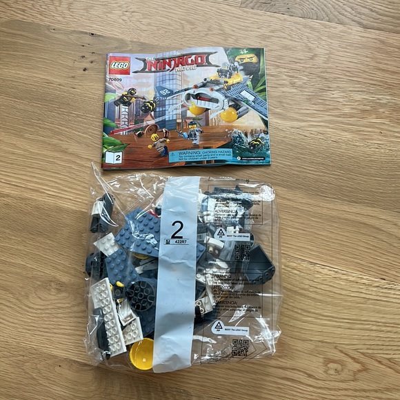 NEW Lego Ninjago 70609 Manta Ray Bomber Retired Sealed Cole Shen-Li Boat - Picture 3 of 7
